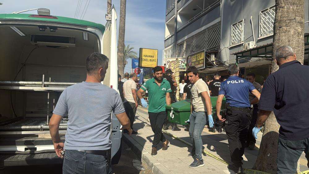 Uzaklaştırma kararını ihlal edip eşinin yanına gitti! Biri uzman çavuş 2 kişi öldü 1