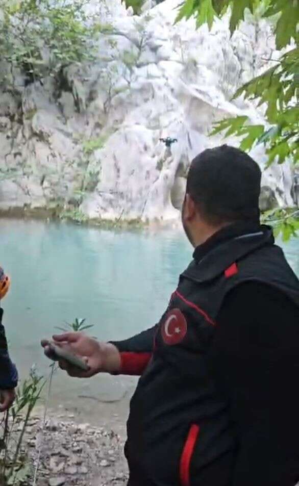 Kanyonda 30 saatlik kurtarma operasyonunun yeni görüntüleri! Herkes o anı bekledi 8