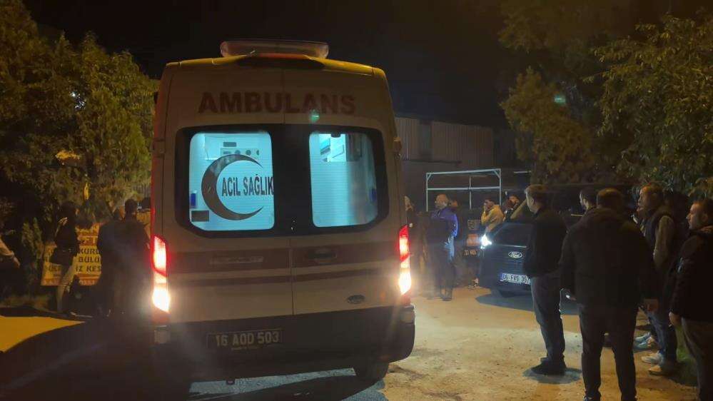 10 gün önce arkadaşının öldüğü kazadan sağ kurtulmuştu! Demir bloğun altında can verdi 6