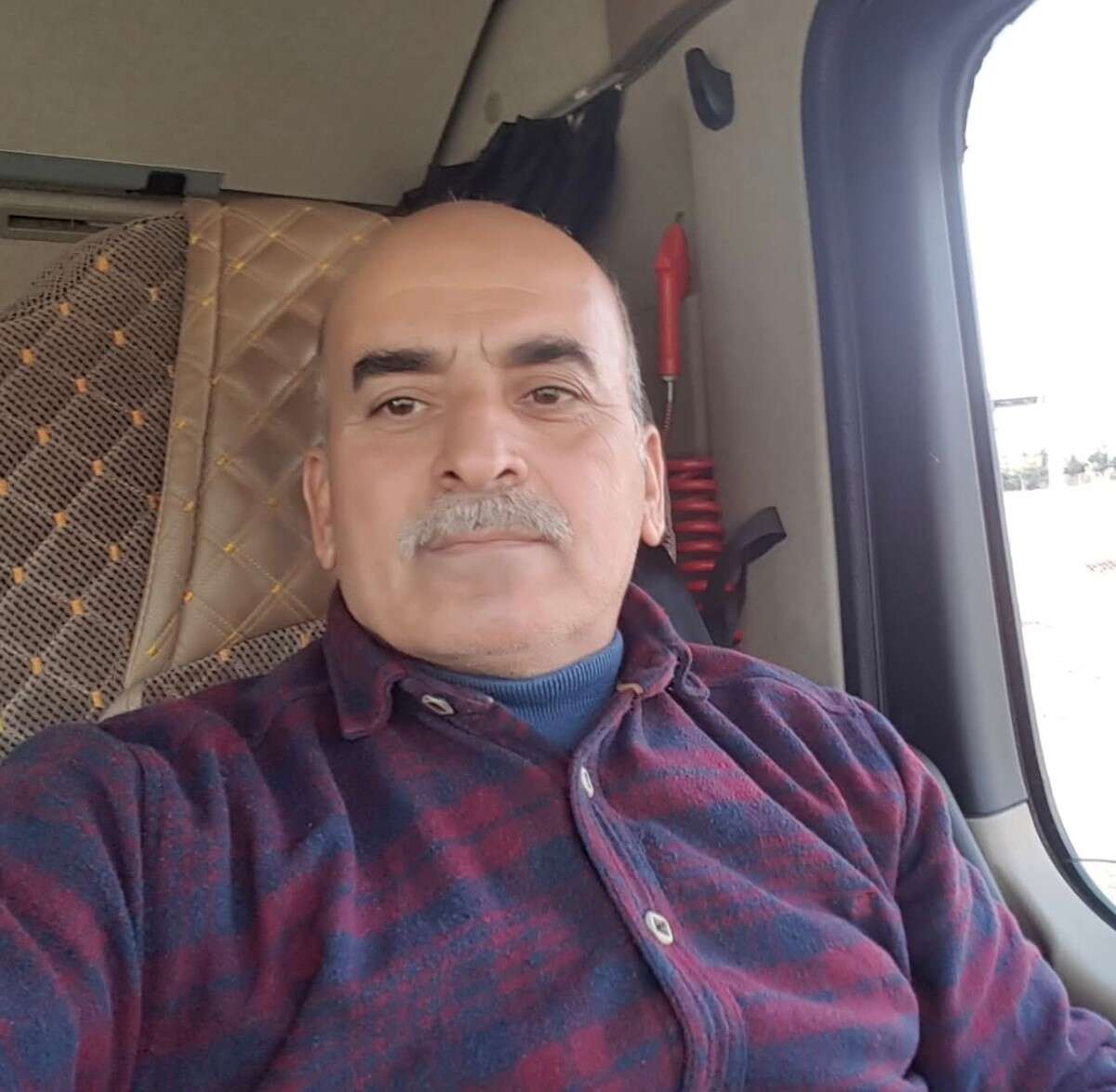 Konya plakalı TIR’la çarpışan otobüs eve girdi! Şoför öldü, 14 yaralı 3