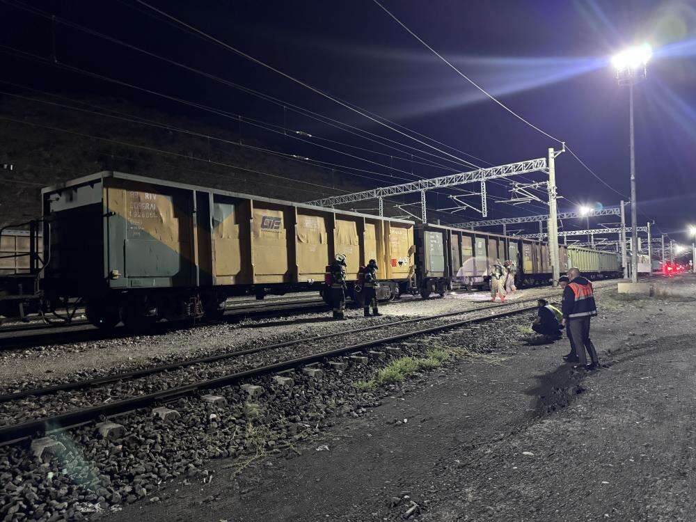 Garda kimyasal alarm! Tren vagonu karantinaya alındı 8