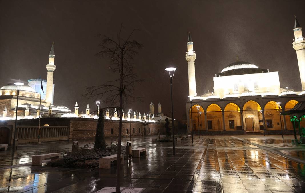 Konya'da kar ve tipi etkili oluyor 7