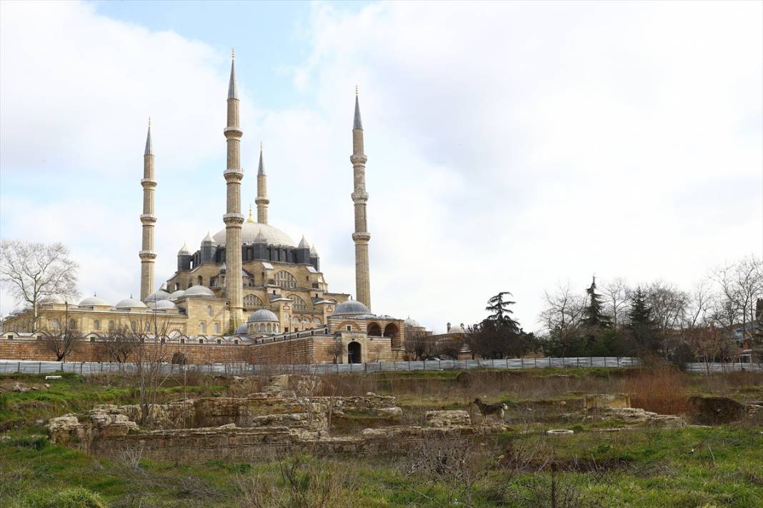 Mimarına "ustalık" payesi veren Selimiye 446 yıldır zamana meydan okuyor 3