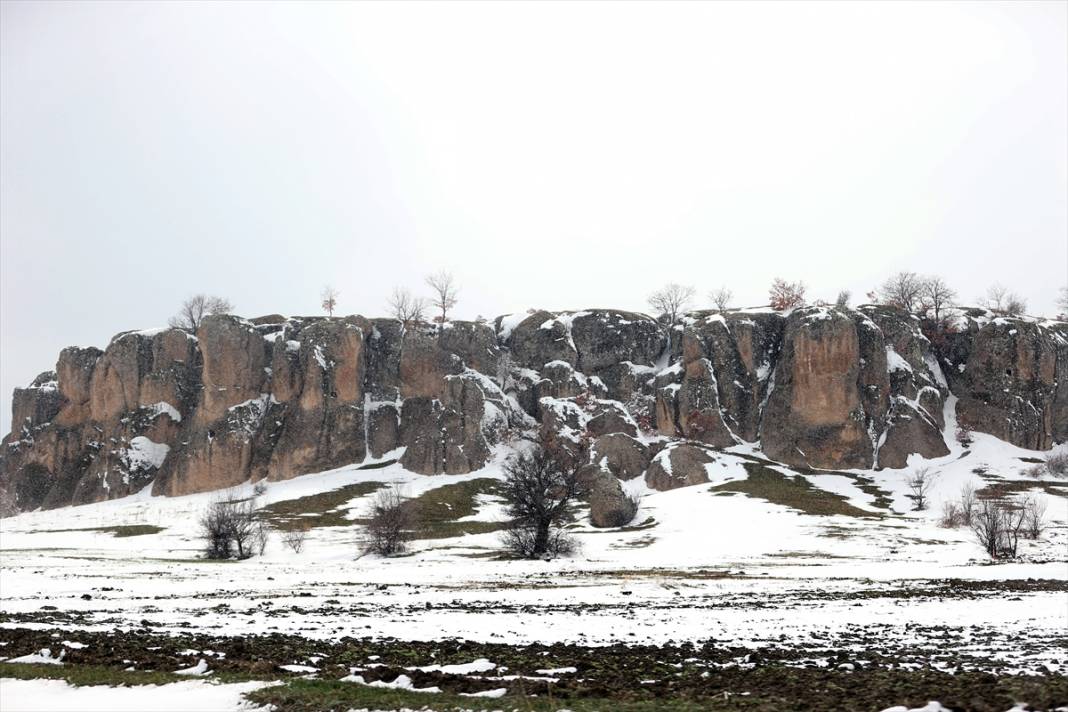 Konya'daki Antik Kentte beyaz örtü 3