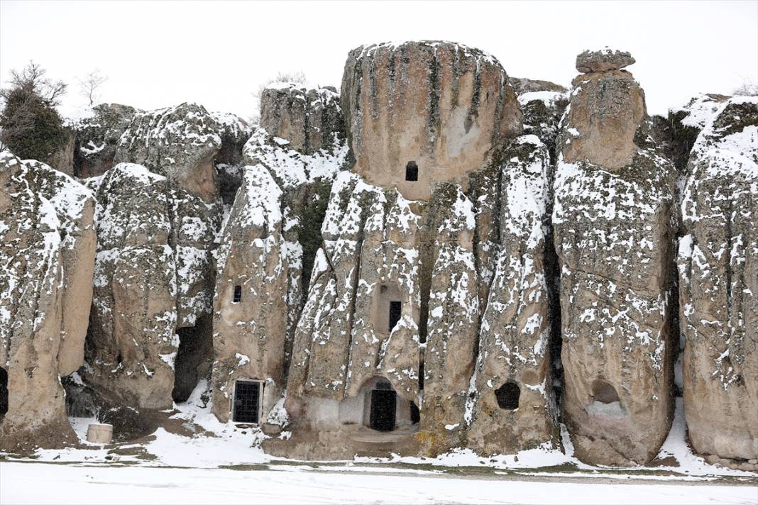 Konya'daki Antik Kentte beyaz örtü 5