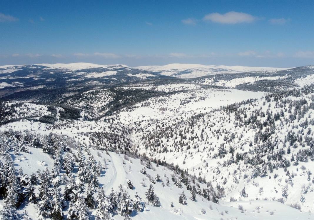 Konya'da kış turizminin merkezi nisan ayında da kayak imkanı sunuyor 4