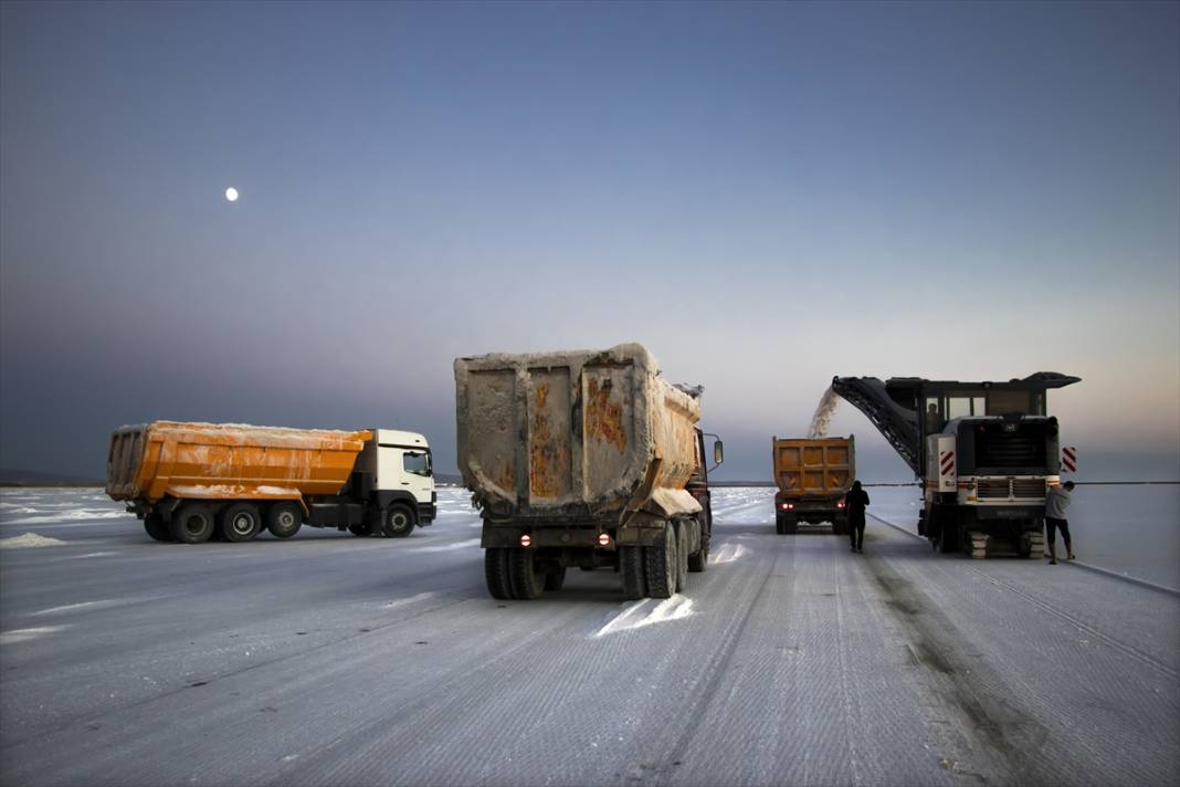 Konya'da bir paletle başladıkları tuz ihracatını 70 ülkede 200 bin palete çıkardılar 10