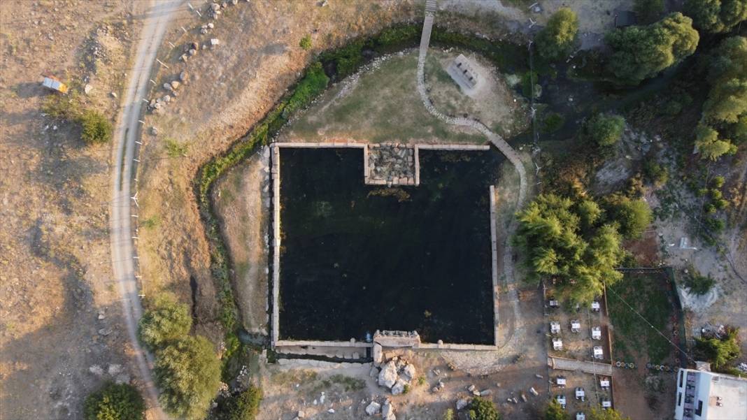Konya'daki Hitit su anıtı tarihi ve mimarisiyle ilgi çekiyor 15