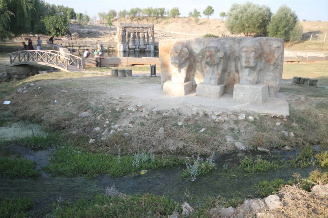 Konya'daki Hitit su anıtı tarihi ve mimarisiyle ilgi çekiyor 8