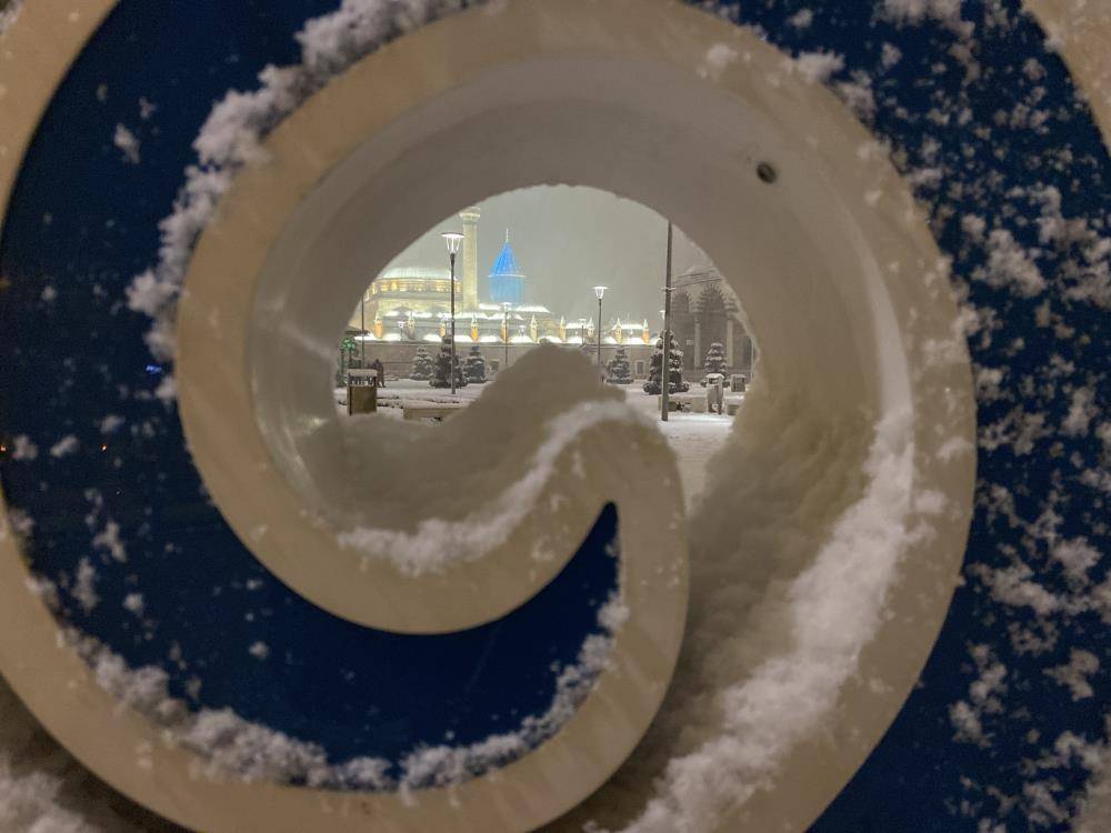 Konya'da kar yağışının güzelliği fotoğraf karelerine yansıdı 23