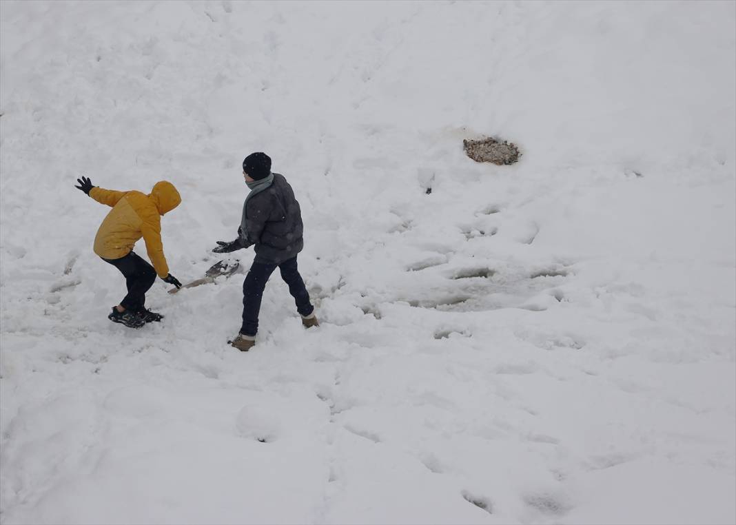Konya'da kar yağışının güzelliği fotoğraf karelerine yansıdı 28