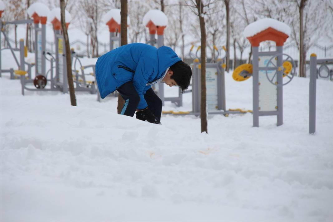 Konya'da kar yağışının güzelliği fotoğraf karelerine yansıdı 29