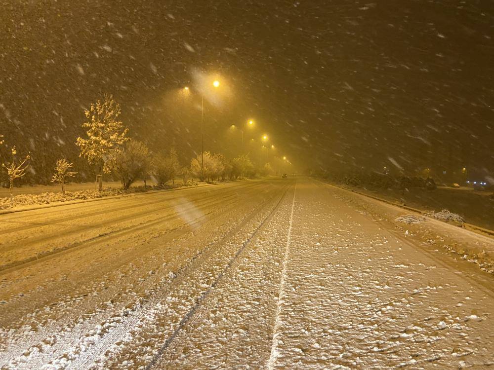Konya'da kar yağışının güzelliği fotoğraf karelerine yansıdı 36