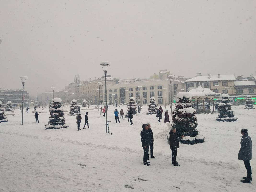 Konya'da kar yağışının güzelliği fotoğraf karelerine yansıdı 7