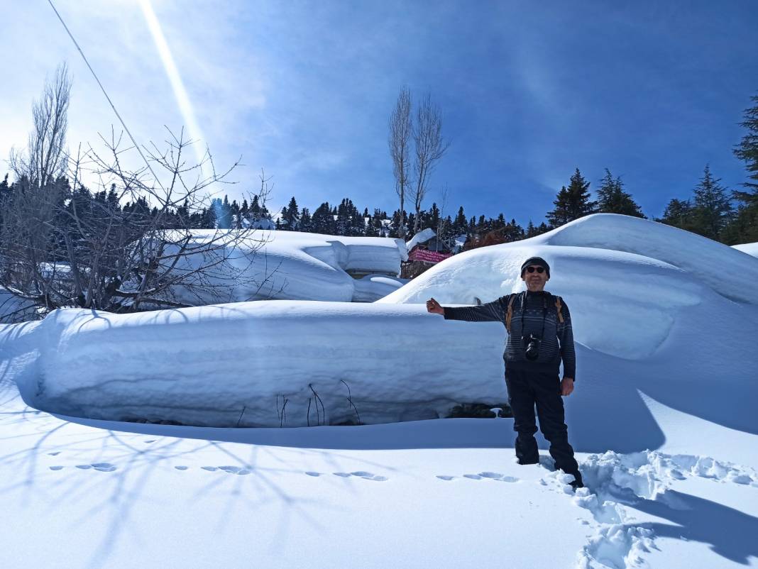 Yaylalarda ev boyu kar! Konyalı doğaseverler fotoğrafladı 20