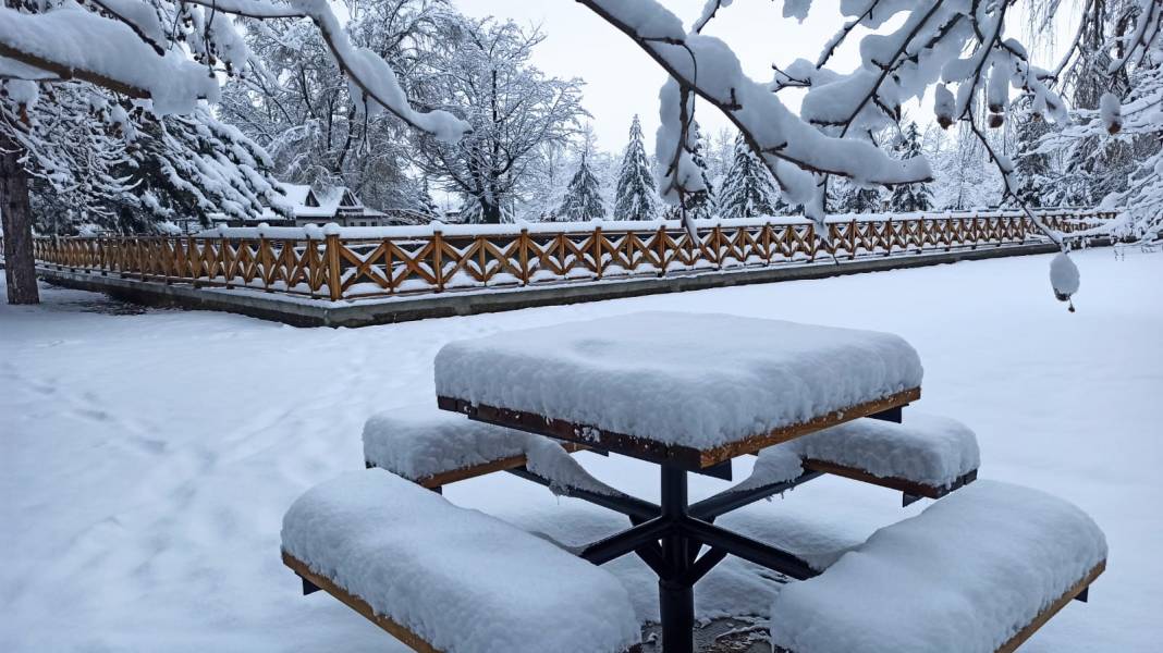 Mart ayında Konya’dan kartpostallık kar manzarası 14