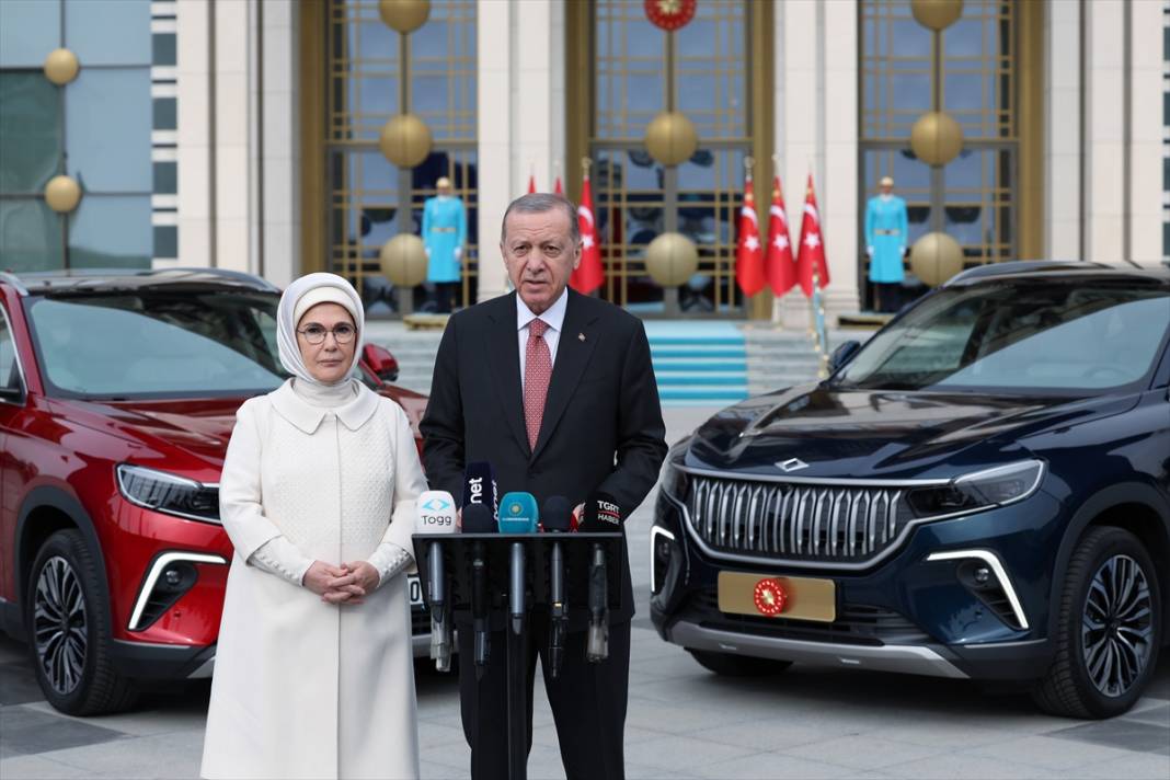 Cumhurbaşkanı Erdoğan'a Togg otomobili teslim edildi 31