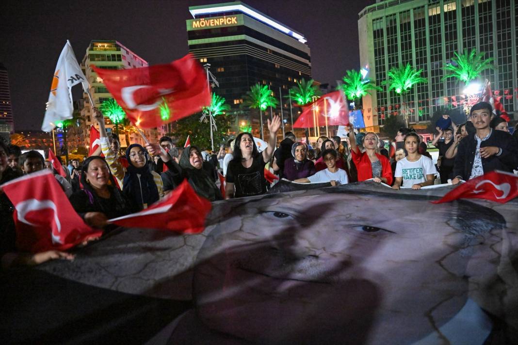 Cumhurbaşkanı Erdoğan'ın seçim başarısı böyle kutlandı 58