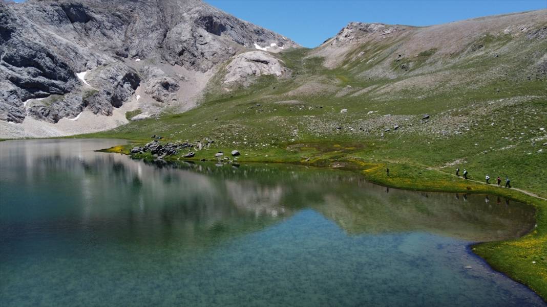 Konya sınırlarındaki Bolkar Dağları eşsiz manzarasıyla görsel şölen sunuyor 5