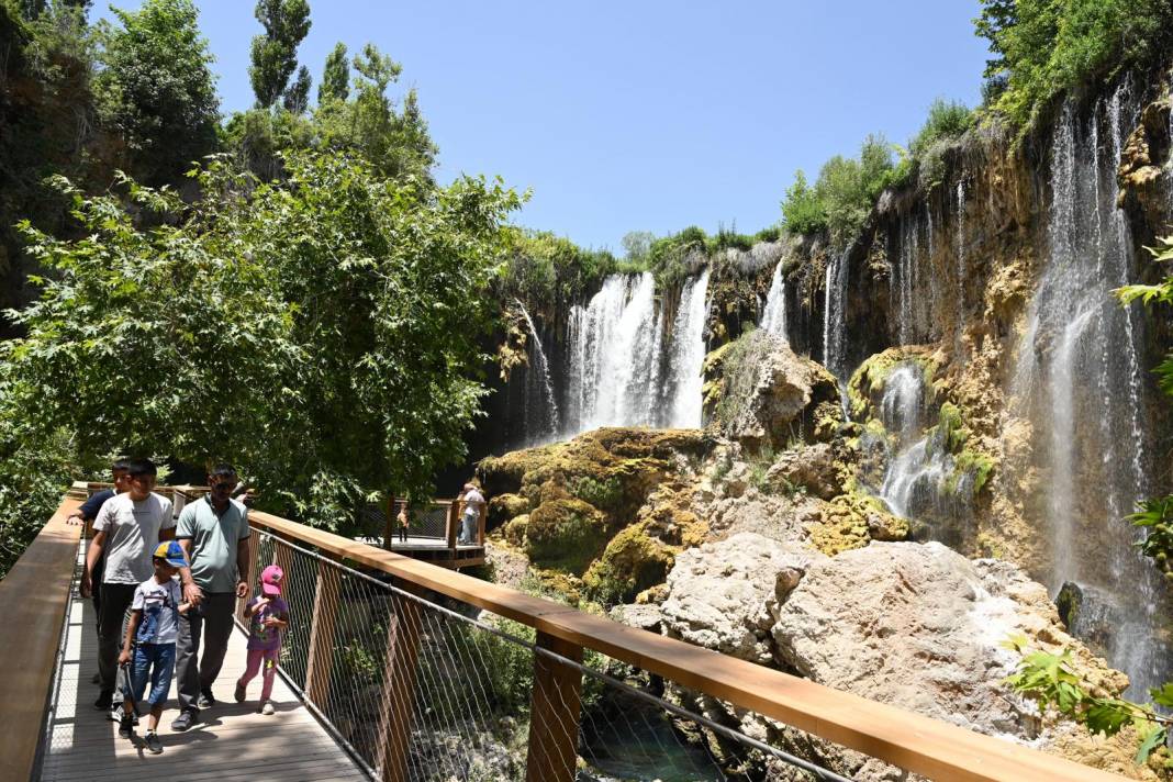 Konya’nın ünlü mekanı yeni cazibe merkezi haline geldi 13