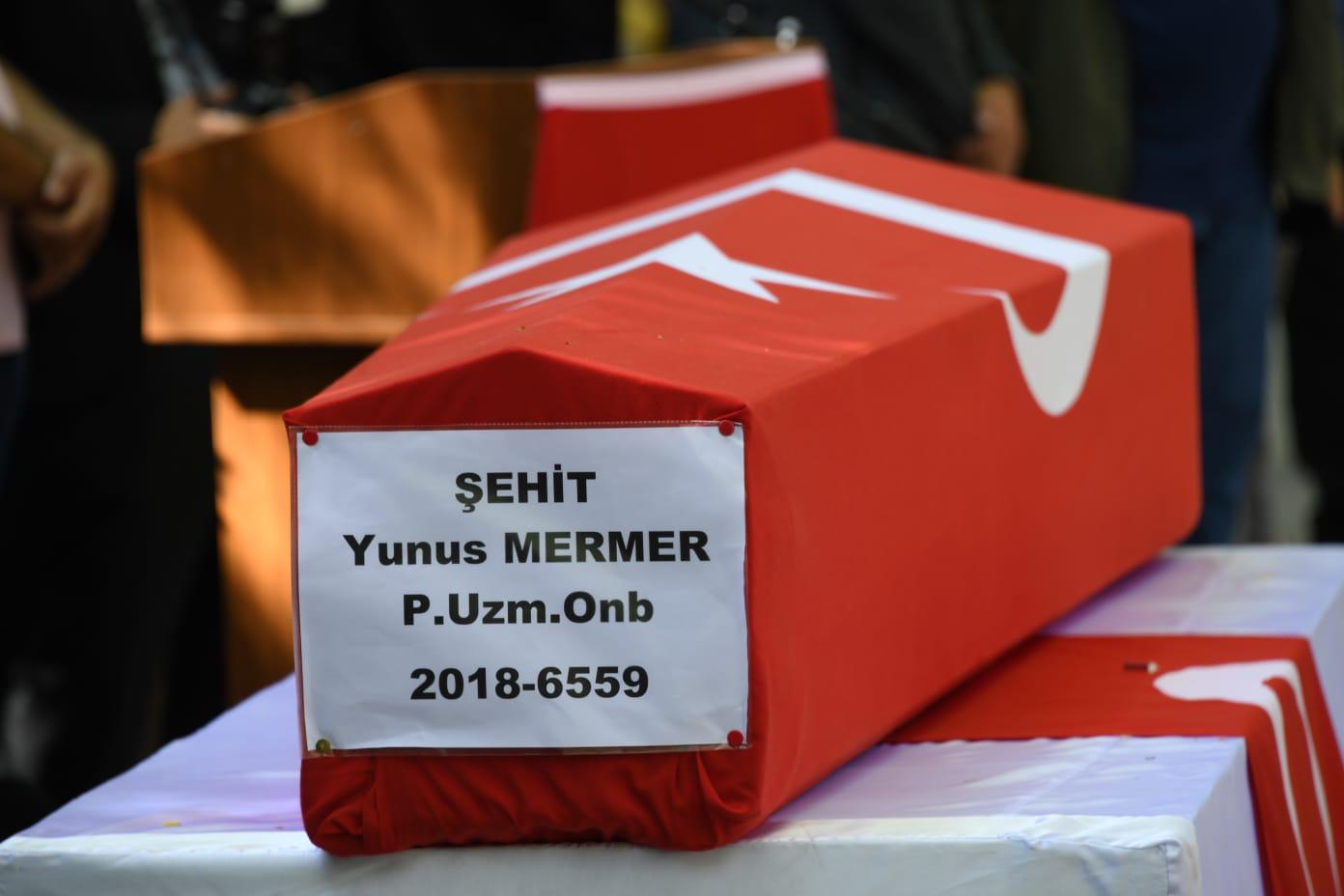Şehit askerimiz Yunus Mermer Konya'da son yolculuğuna uğurlandı 2