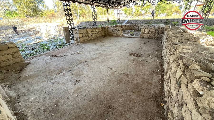 Konya’da yonca tarlasında bulunan 1400 yıllık mozaik ilgi bekliyor 9