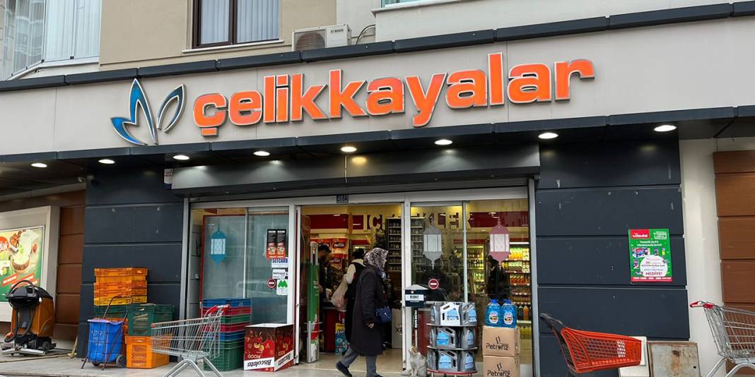 Konya'nın zincir marketinde yılın son indirimleri başladı 20