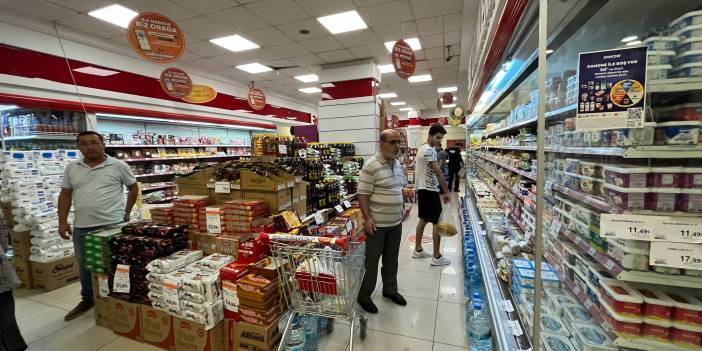 Konya'nın zincir marketinde yılın son indirimleri başladı