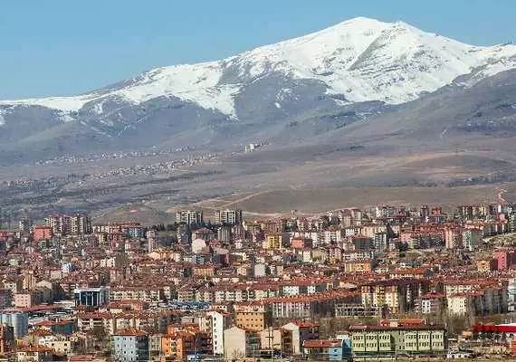 Türkiye’de yaşamak ve çalışmak için en iyi şehirler sıralandı! İşte illerin puanı ve Konya’nın sırası 33