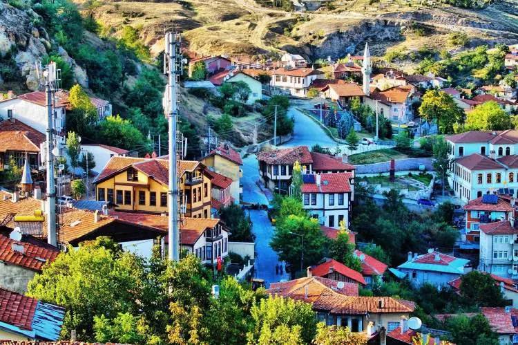 Türkiye’de yaşamak ve çalışmak için en iyi şehirler sıralandı! İşte illerin puanı ve Konya’nın sırası 37