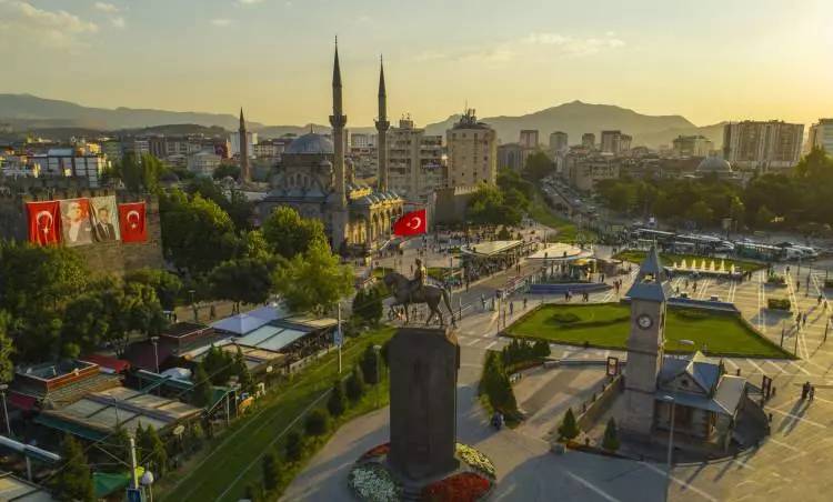 Türkiye’de yaşamak ve çalışmak için en iyi şehirler sıralandı! İşte illerin puanı ve Konya’nın sırası 73