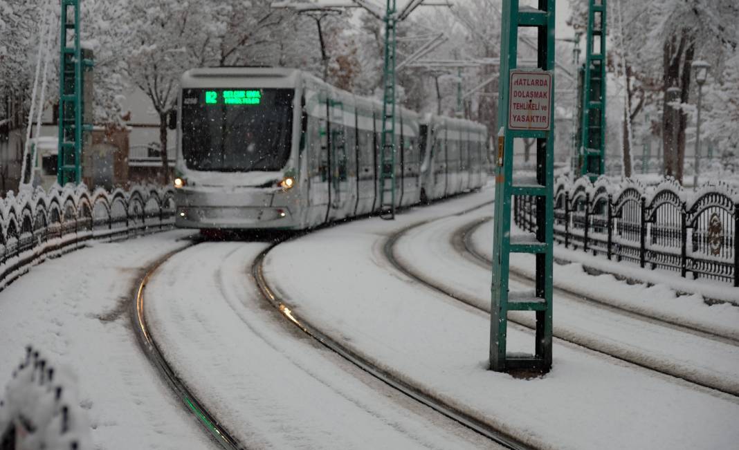 Meteoroloji açıkladı: Konya'ya 4 gün kar yağacak! 23