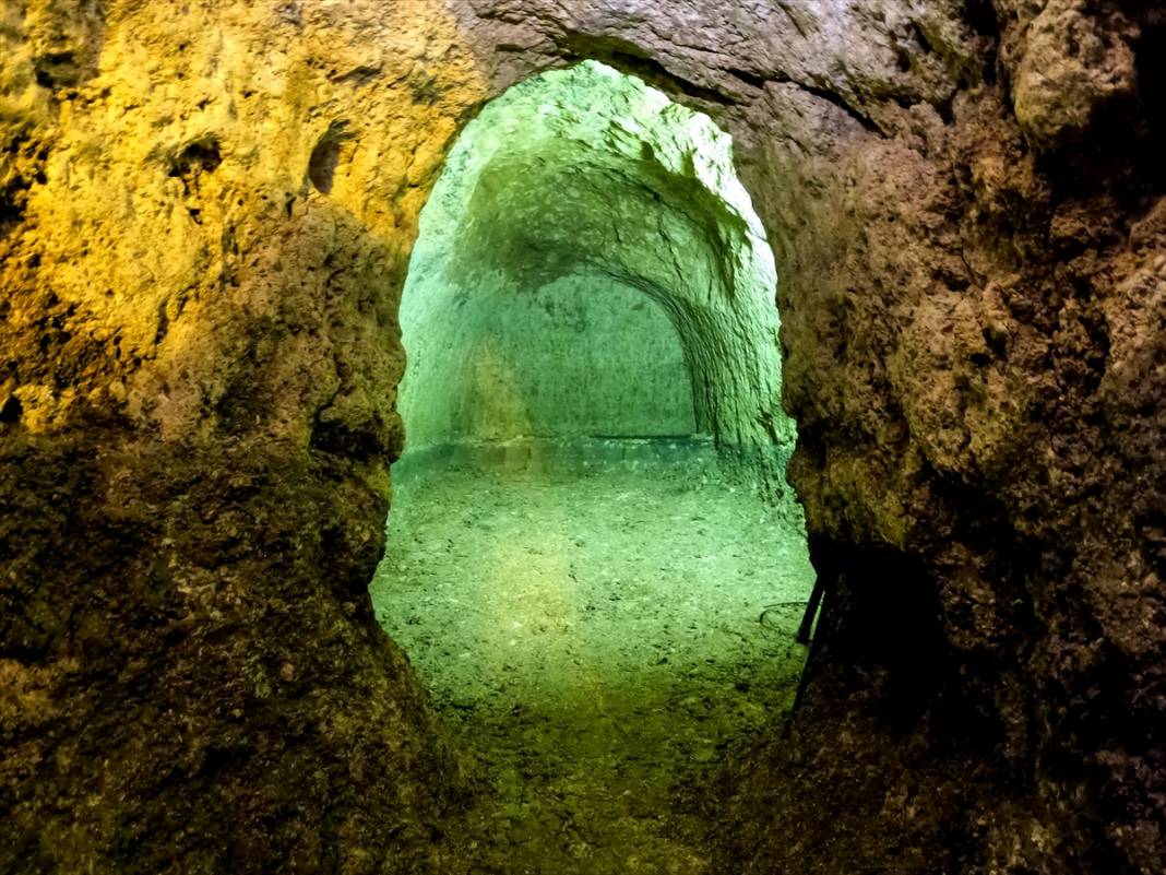 Konya’nın yeraltı saray dolu ilçesinde yeni keşif 20
