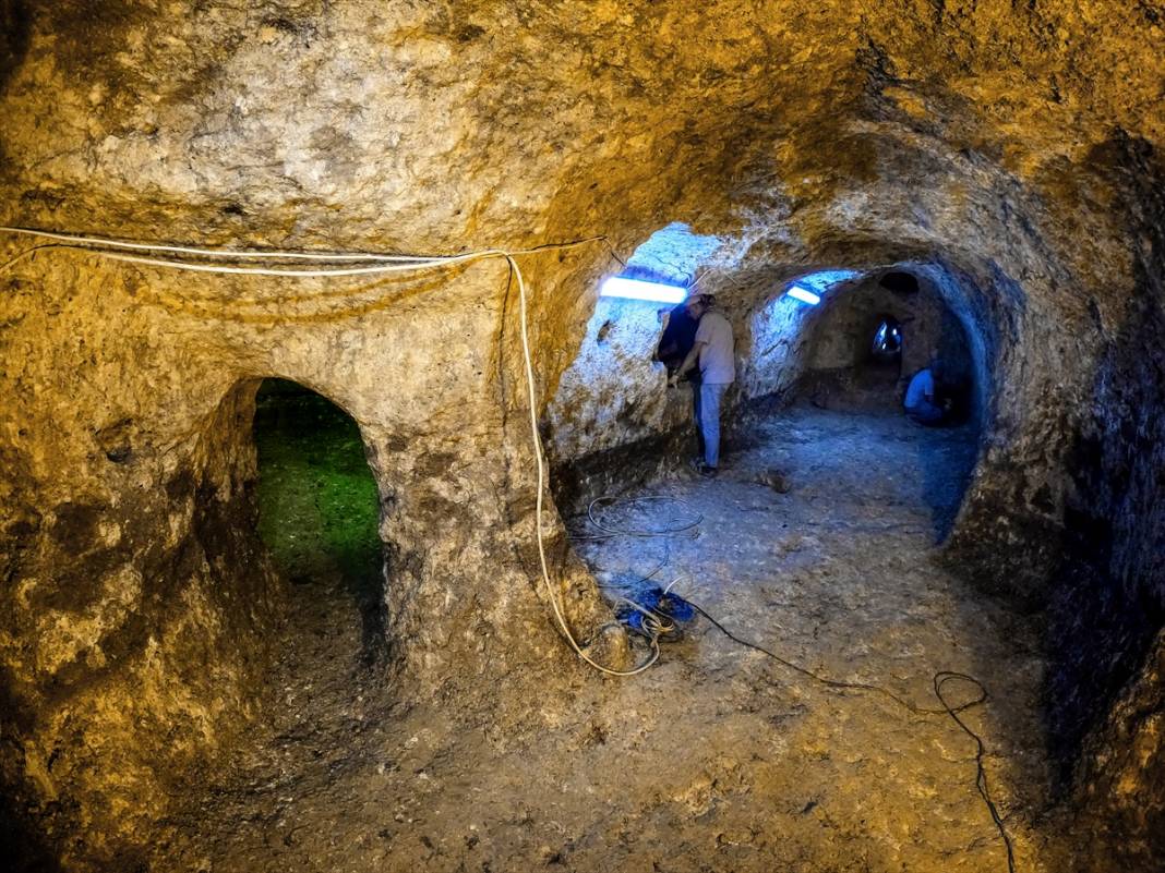 Konya’nın yeraltı saray dolu ilçesinde yeni keşif 24