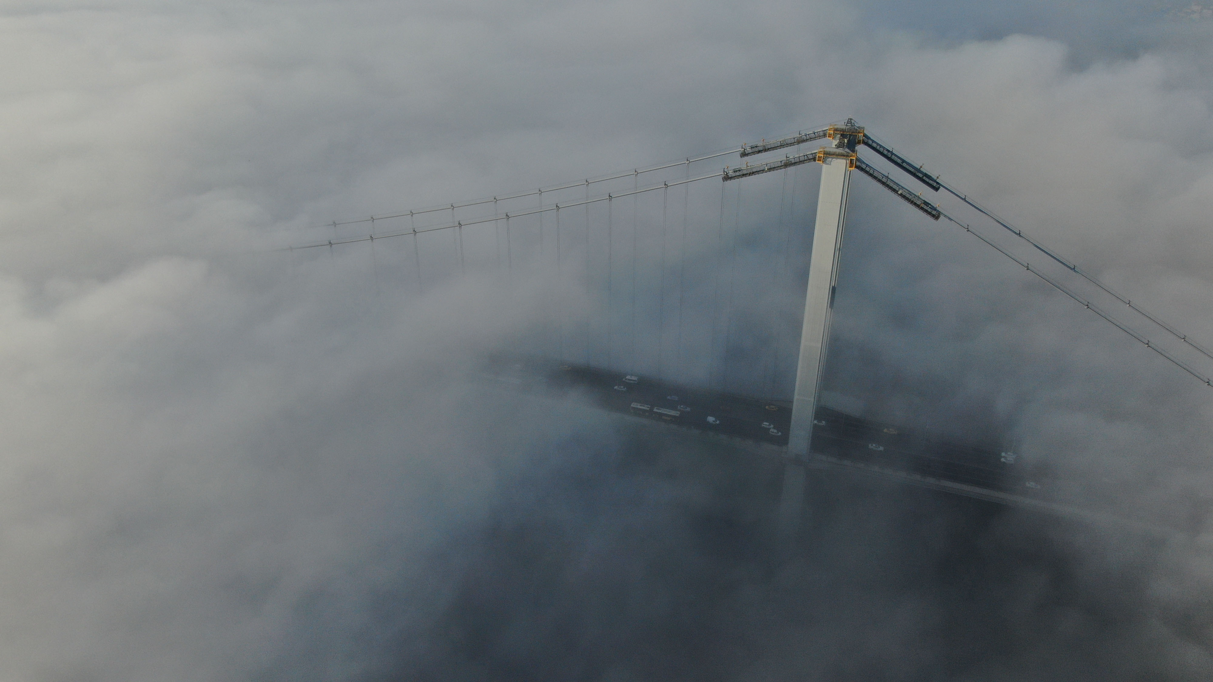 Boğaz'da büyüleyen sis manzarası 5