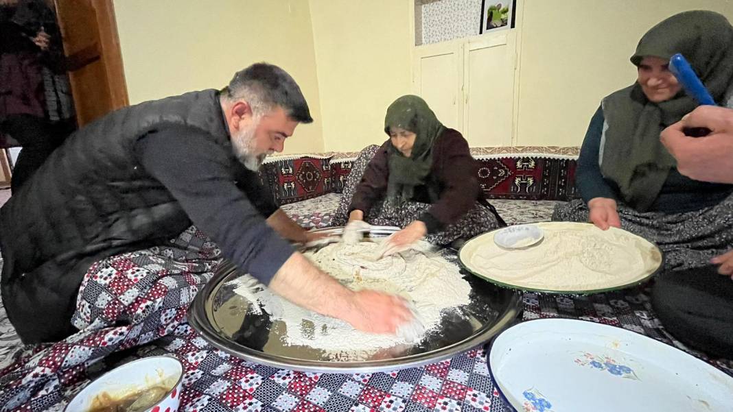 Konya’da kış akşamlarının vazgeçilmezi: Pişmaniye! 3