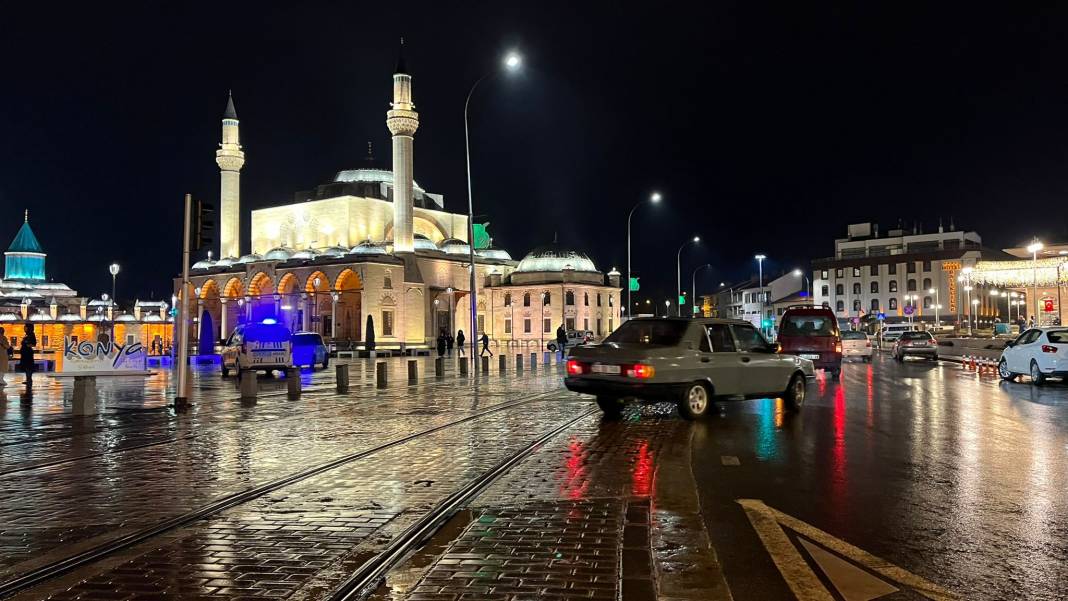 Konya beklediği yağmura kavuştu 17