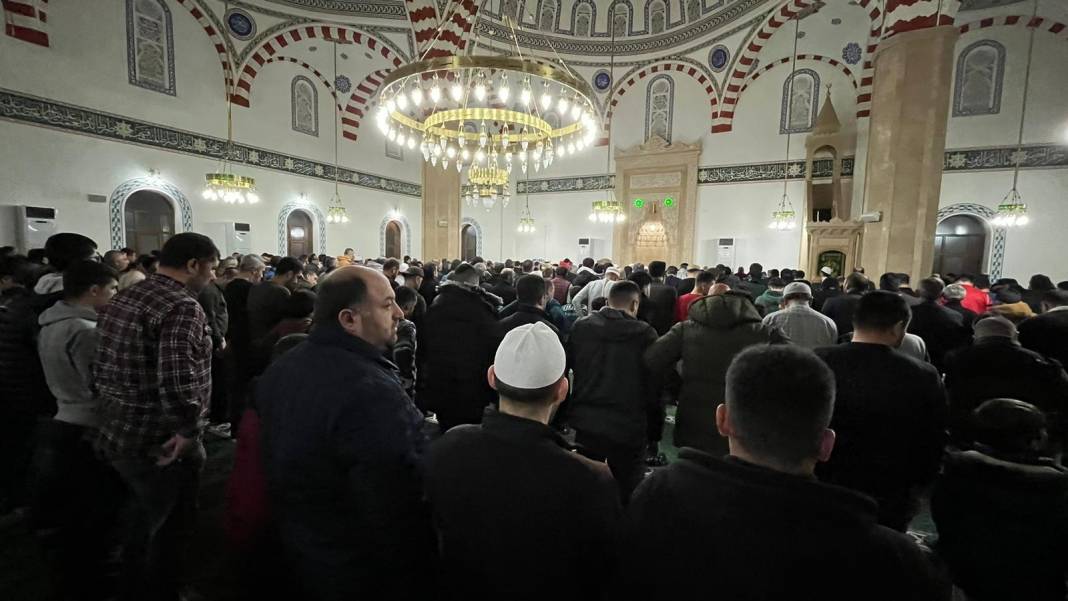 Konya’da ilk teravih namazı coşkusu 8