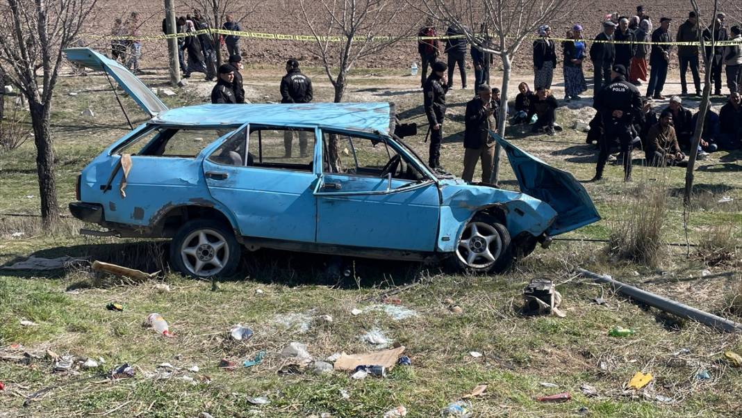 Konya’da ehliyetsiz sürücü durağa daldı! 4 ölü, 5 yaralı var 2