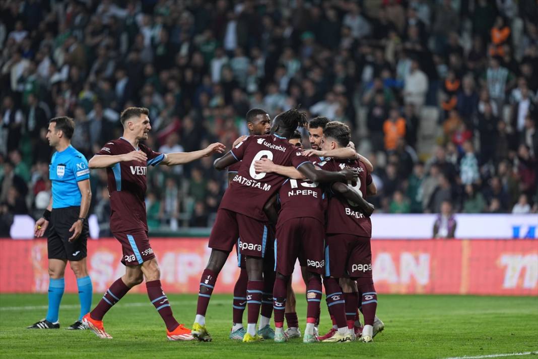 Konyaspor - Trabzonspor maçında gergin anlar 60