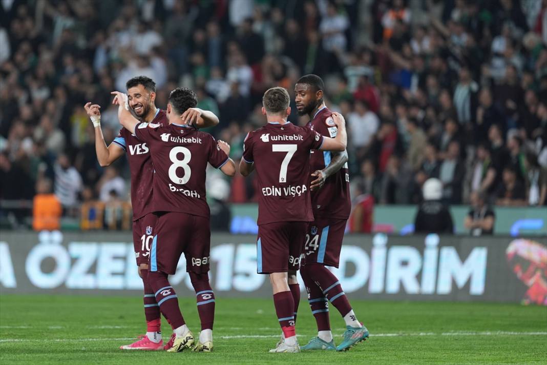 Konyaspor - Trabzonspor maçında gergin anlar 61