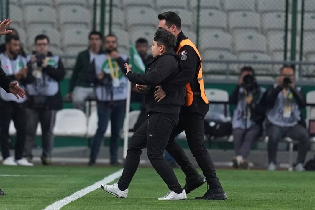 Konyaspor - Trabzonspor maçında gergin anlar 67