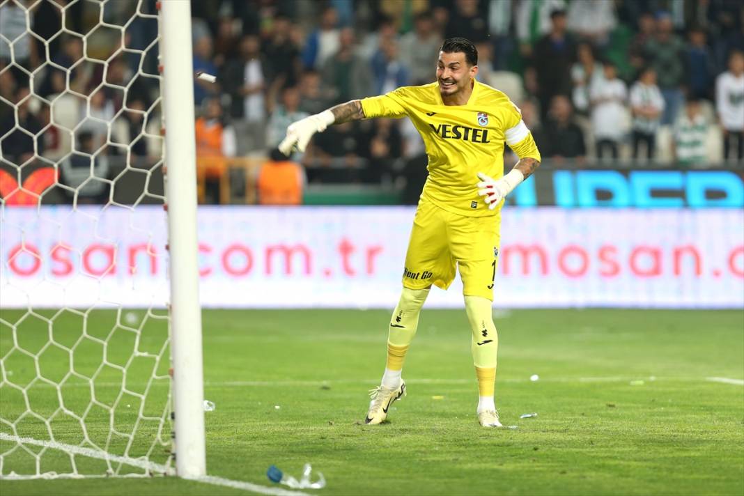 Konyaspor - Trabzonspor maçında gergin anlar 78