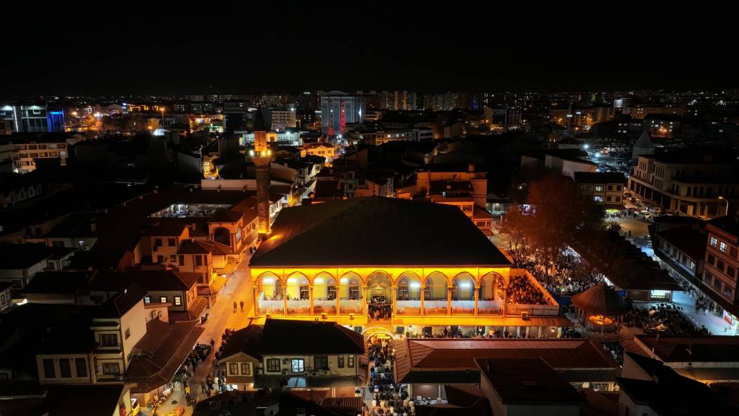 Konya’dan Kadir Gecesi coşkusu kareleri 11