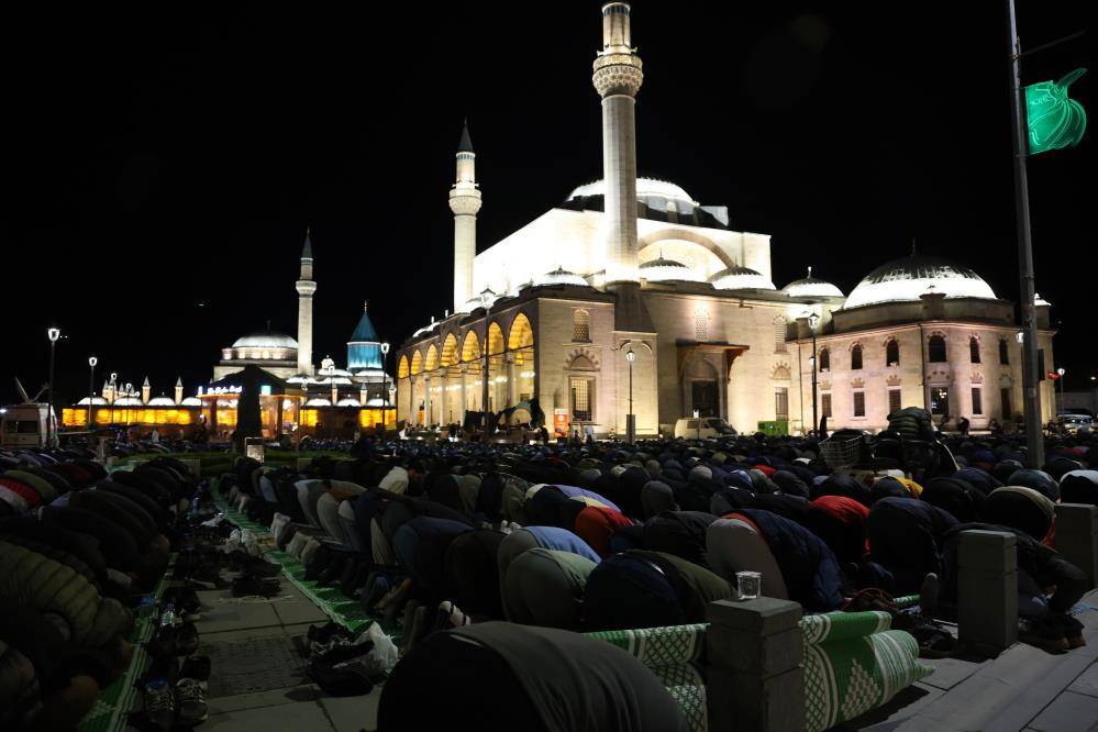 Konya’dan Kadir Gecesi coşkusu kareleri 2