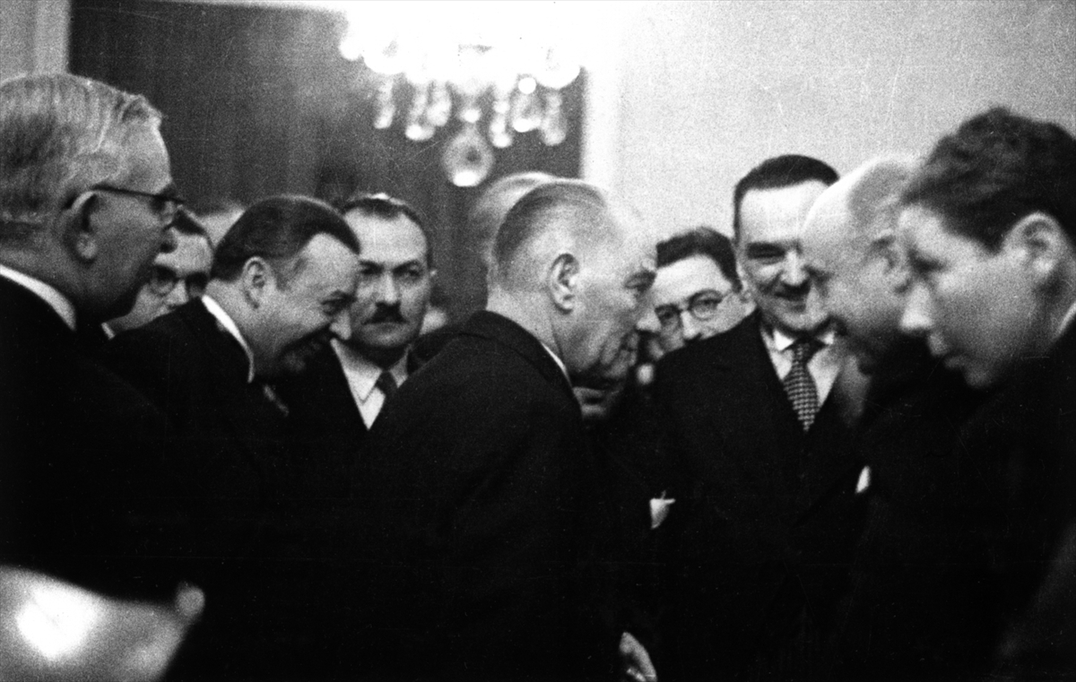 Genelkurmay arşivlerinden özel Atatürk fotoğrafları 1