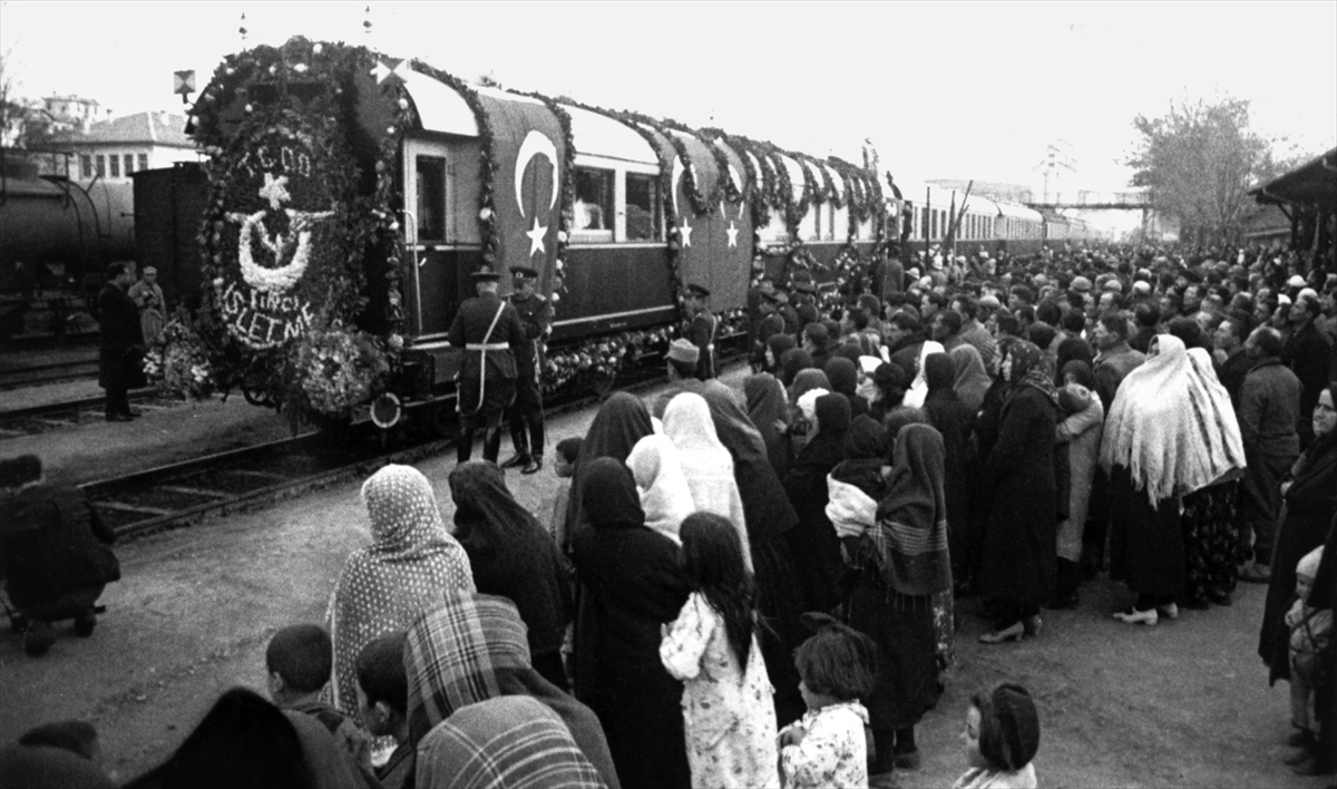 Genelkurmay arşivlerinden özel Atatürk fotoğrafları 19