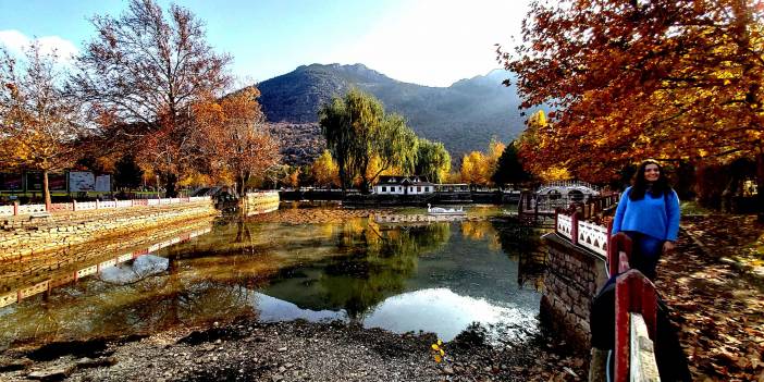 Konya-Kuğulu Park’ta eşsiz sonbahar güzelliği