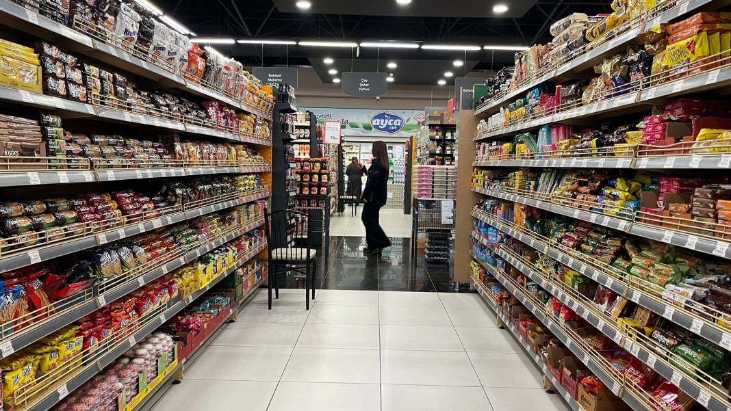 Konya'nın zincir marketinde beklenen indirim günleri başladı 13