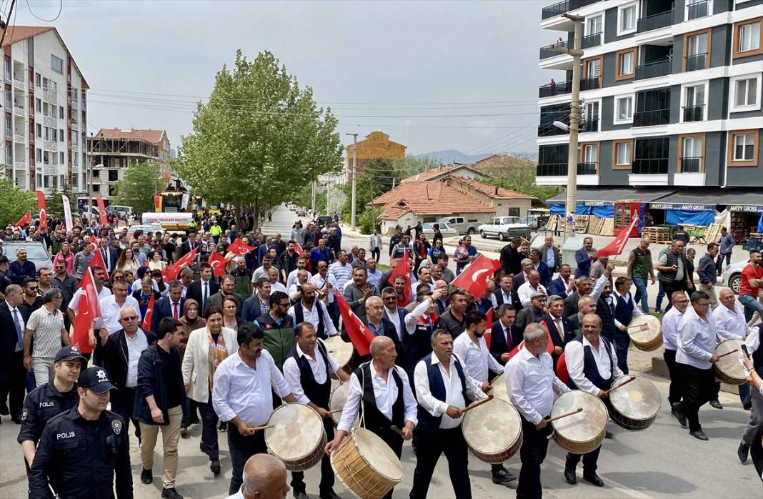 Hasadın kahramanları davul zurnayla Konya’ya uğurlandı 6